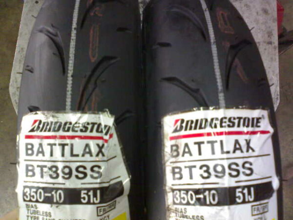 Cubierta 350x10 Bridgestone Batlax BT39ss Ycy 51J